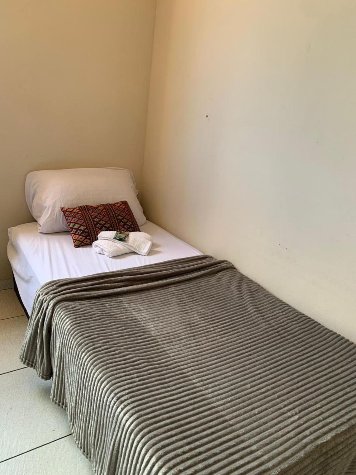 Hospedagem Itaborai Hotel Ravena Екстериор снимка